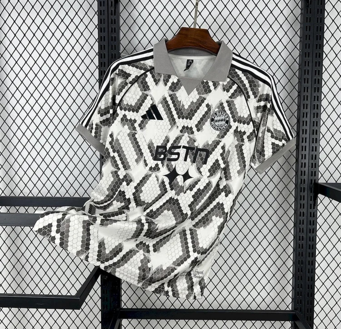 Maillot Bayern Munich édition BSTN