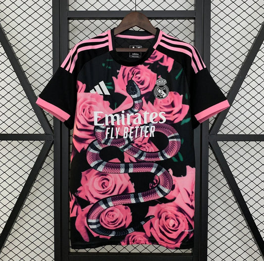 Maillot réal Madrid édition spéciale